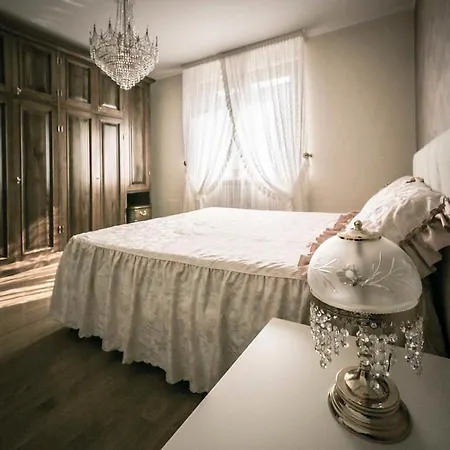 La Casa Di Pimpi Bed & Breakfast Desenzano del Garda Exterior photo